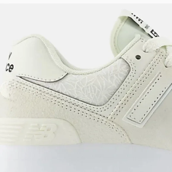 NEW BALANCE 574+ PLATFORM SNEAKER - Picture 6 of 16